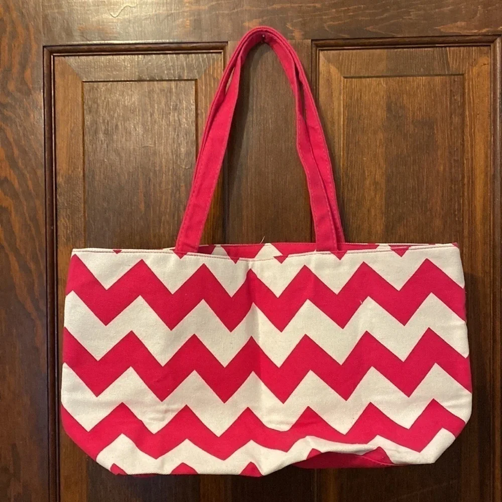 Vibrant Pink Chevron Print Tote Bag